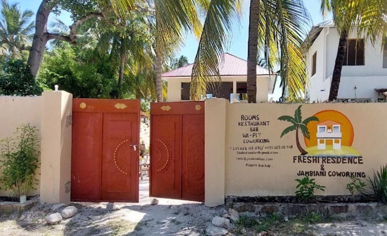 Freshi Residence Джамбиани Екстериор снимка
