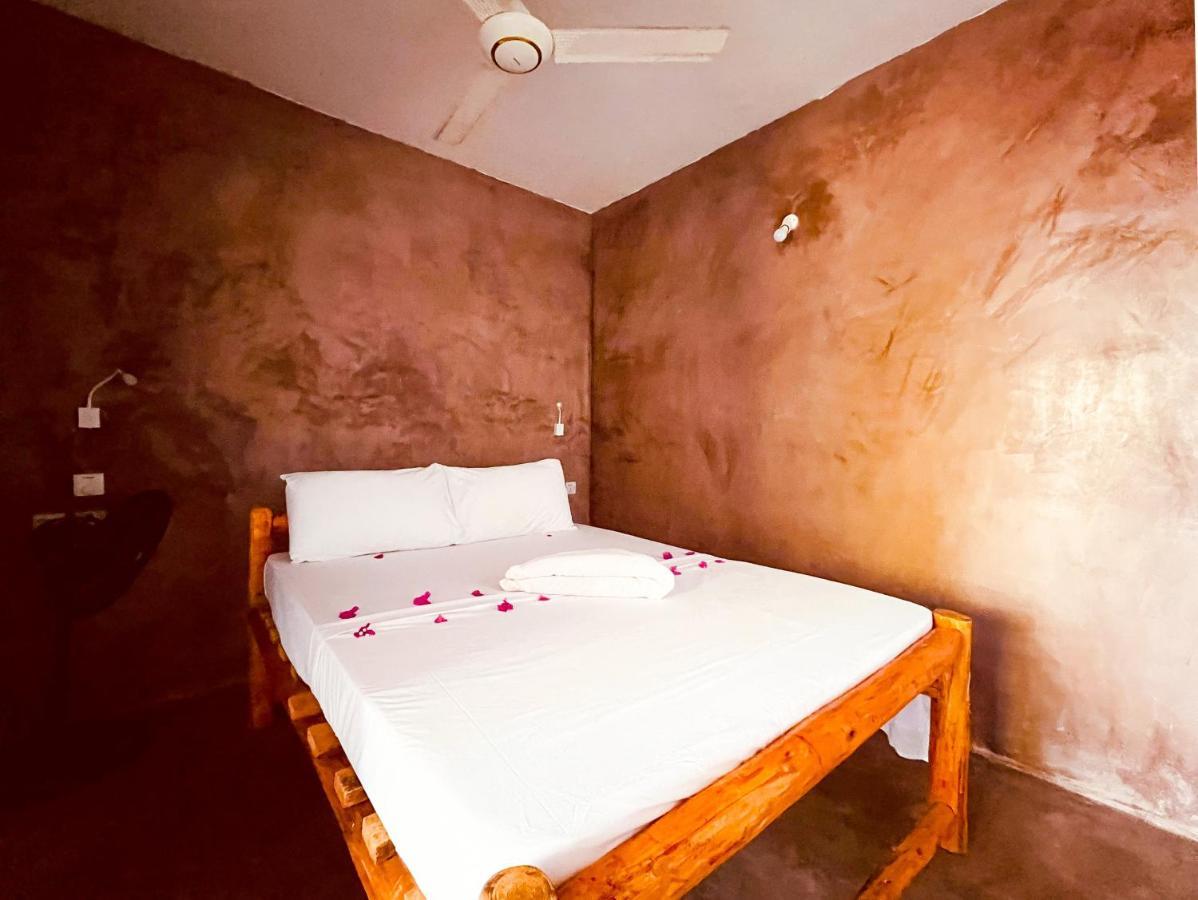 Freshi Residence Джамбиани Екстериор снимка